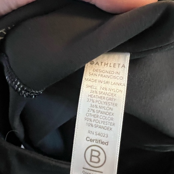 Athleta crest colorblock tight leggings - Picture 8 of 8